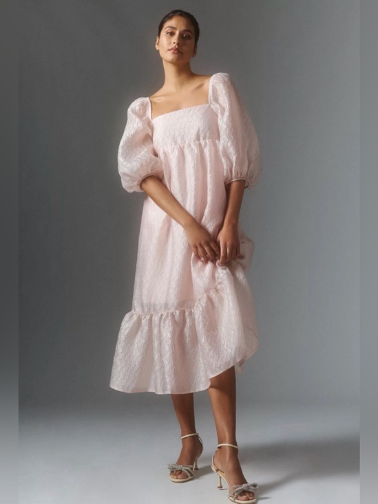 Anthropologie Dresses & Skirts - Anthropologie Dress Womens Medium Pink Mini Puff Sleeve Professionally Altered